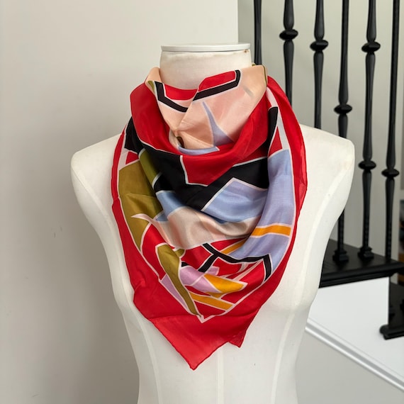 ヴィンテージ 100% シルク スカーフ：赤、白、青の幾何学模様プリント