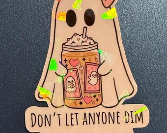 Pegatina holográfica de chica fantasma con café helado / Troquelada e impermeable (4,7 x 6,6 cm)