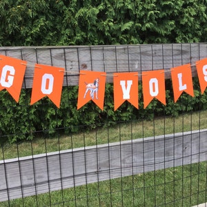 Go Vols University of Tennessee garland banner. Officially licensed