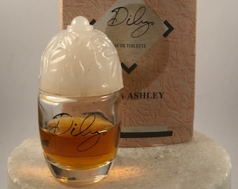 Woda toaletowa Vintage Laura Ashley Dilys 13 ml Splash.
