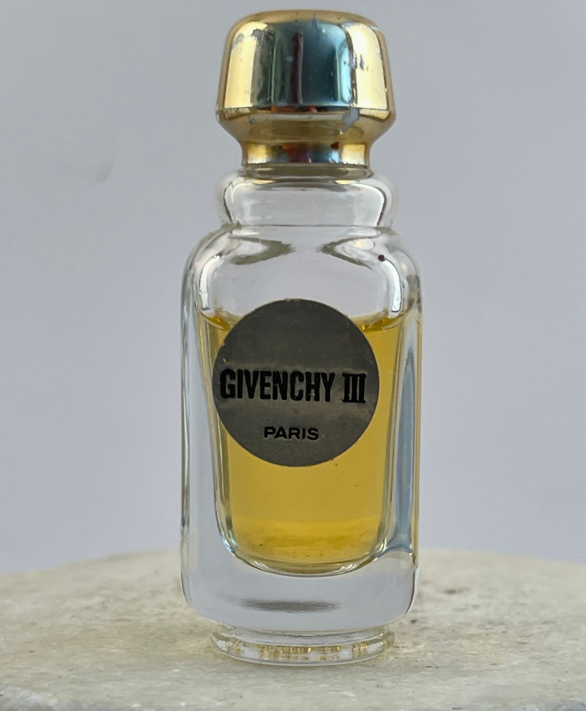 vintage Givenchy Givenchy III Pur Parfum 7,5 ml Miniature. Éclaboussure.