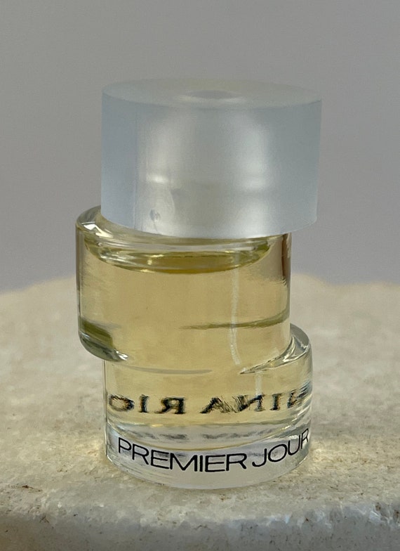 Vintage Parfums Nina Ricci Paris \'PREMIER JOUR\' Eau De Parfum 4 Ml / 0.13  Fl Oz. Miniature Splash. - Etsy