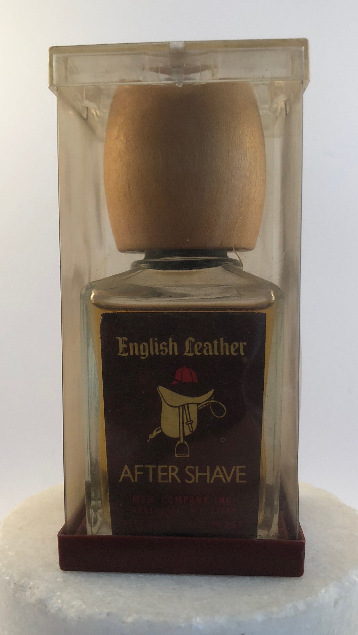 Vintage MEM English Leather After Shave 4 Fl Oz / 110 Ml. Splash. 