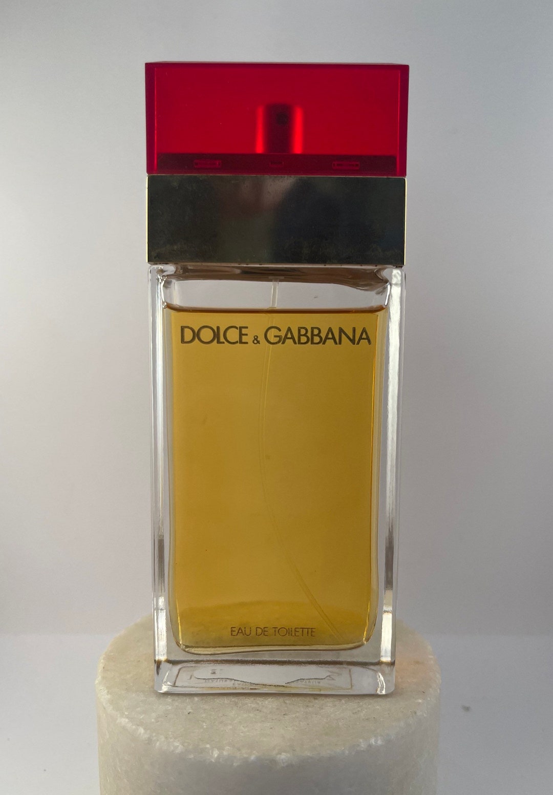Dolce and gabbana red cap hot sale