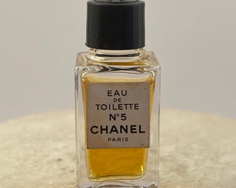 Vintage Chanel No. 5 Eau De Toilette 4 ml Splash. 80% Vol.