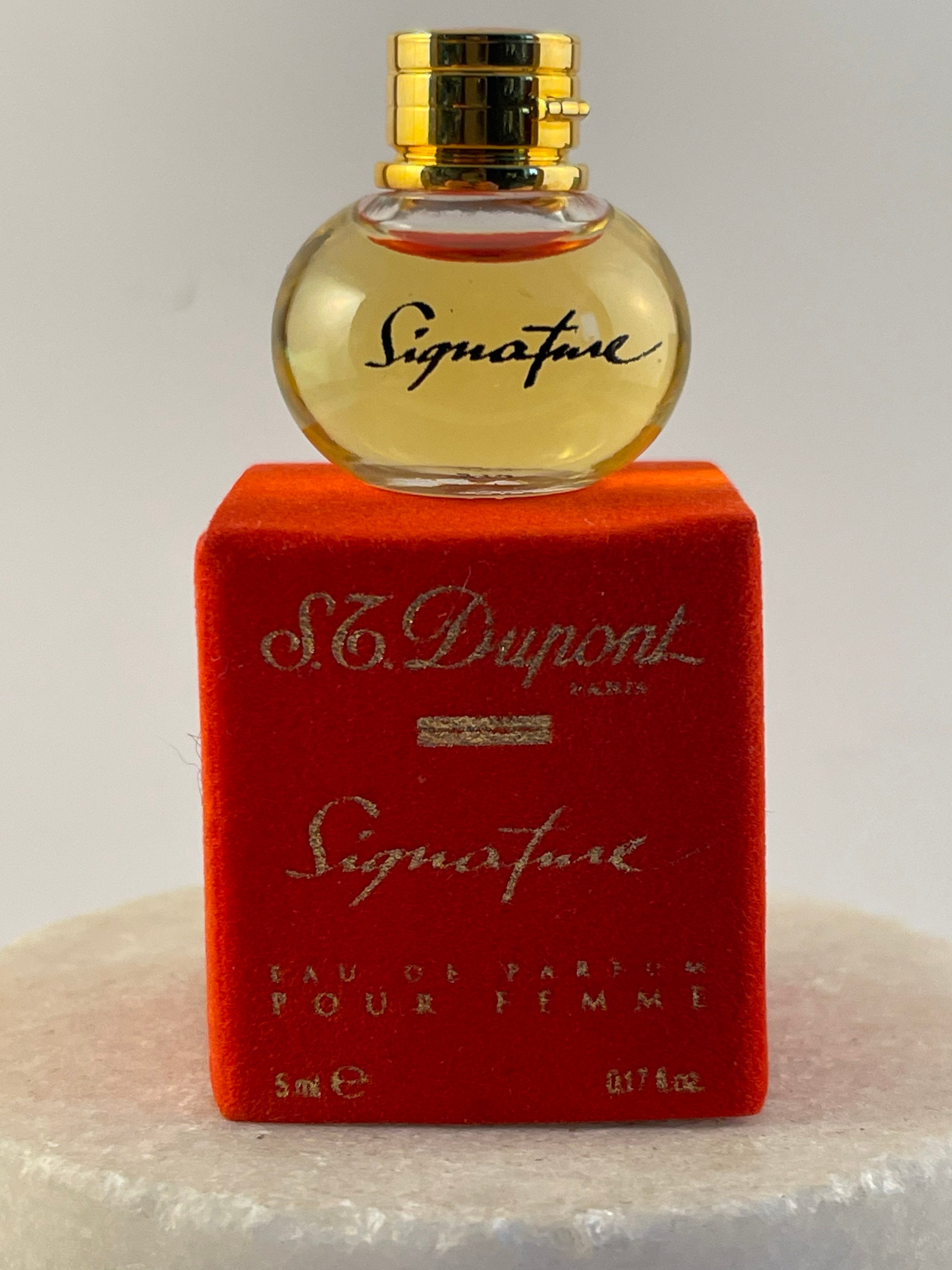 Signature S.T. Dupont perfume - a fragrance for women 2000