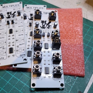 Eurorack - Buffered Multiples