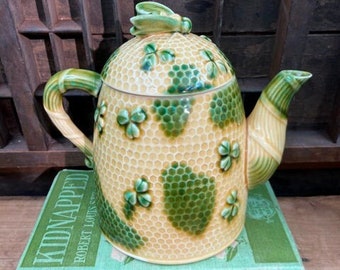 Vintage Majolica Honeycomb Bee and Clover Bee Hive Coffee Or Teapot Ceramic
