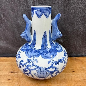 Vintage Chinese Blue and White Vase Porcelain Decorative Foo Dog Handles Chinoiserie Style