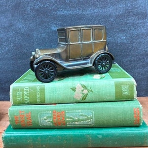 Metal Car Toy Bank Vintage Banthrico 1926 Ford Model T Chicago Circa 1970s Cast Iron Automobile Buff&#39;s Gift