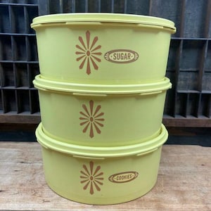 Vintage Yellow Tupperware Container Servlier Starburst Pattern Midcentury MCM Food Storage Stackable Countertop Container Collectible