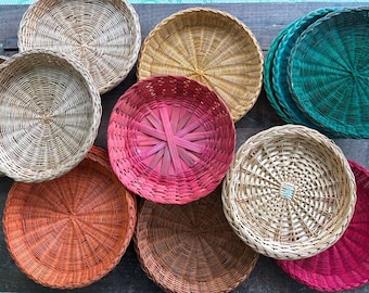 Vintage Wicker Plate Holders: Boho Picnic Dining, YOUR CHOICE