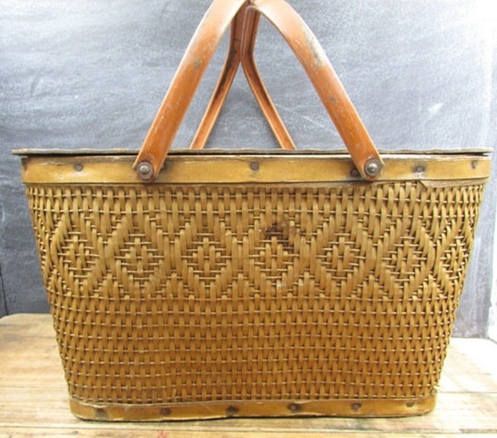 Large Picnic Basket Vintage Wooden Basket Red Man Quality Etsy