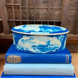 Vintage Tin Droste Haarlem Holland Oval Blue and White Scenes Of Holland Windmill Sailboat