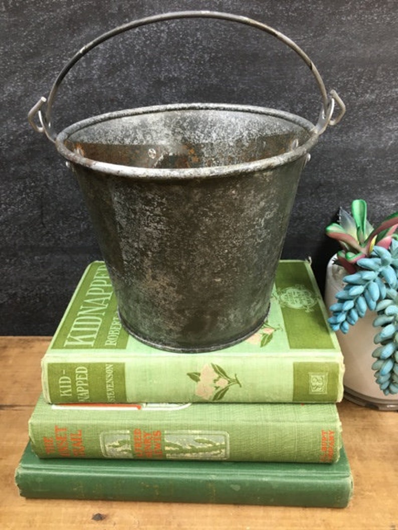 Vintage Tin Bucket Rustic Primitive Decor Planter Farmhouse Etsy