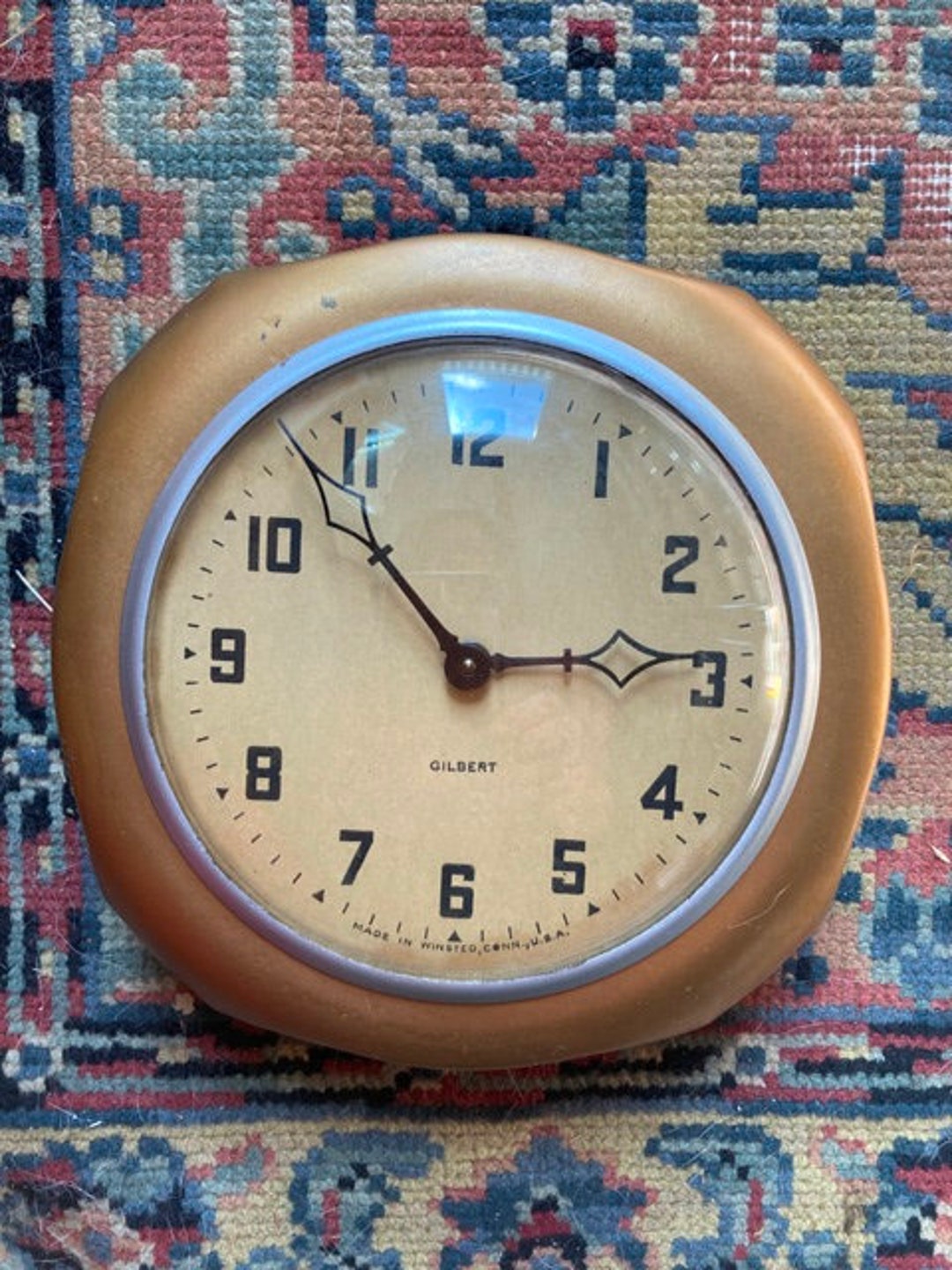 Vintage Gilbert Wind up Wall Clock Made in Winsted CT USA Art Decor