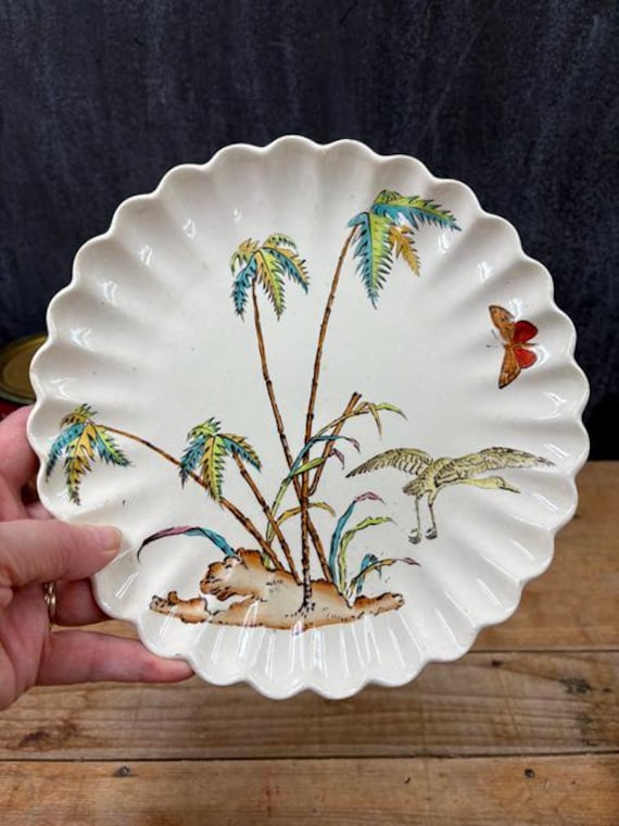 Antique Copeland Spode Crane Butterfly & Palms Piecrust Edge