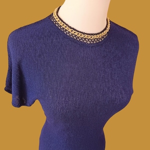 Stork Club Starlet-blus från 1940-talet / Marinblå stickad bomullstopp i bouclé-stil från 40-talet + krage med nät i fuskpärlor