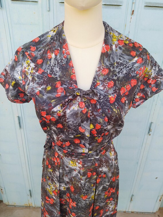 1950s Sophia Sizzling Springtime Dress / Vintage … - image 6