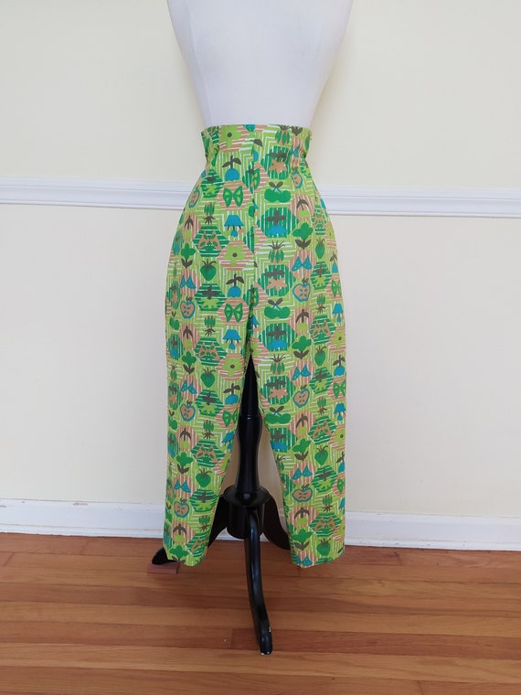 1950s Gina Glorious Garden Cigarette Pants / Deads