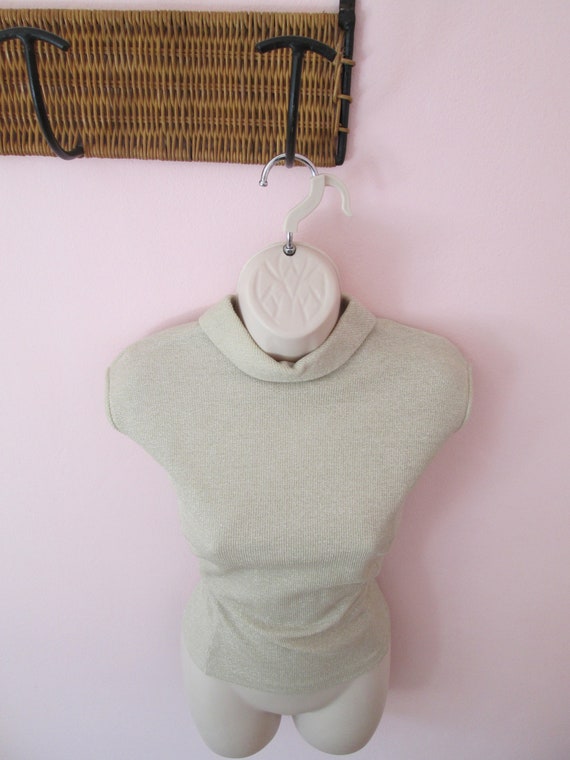 DeadstockNos-Pinup-Bombshell-Vixen-Rockabilly-VLV Bad Girl Vintage 1950s 50s Gold Lurex Knit Jumper Pullover Top Blouse wShort Turtleneck