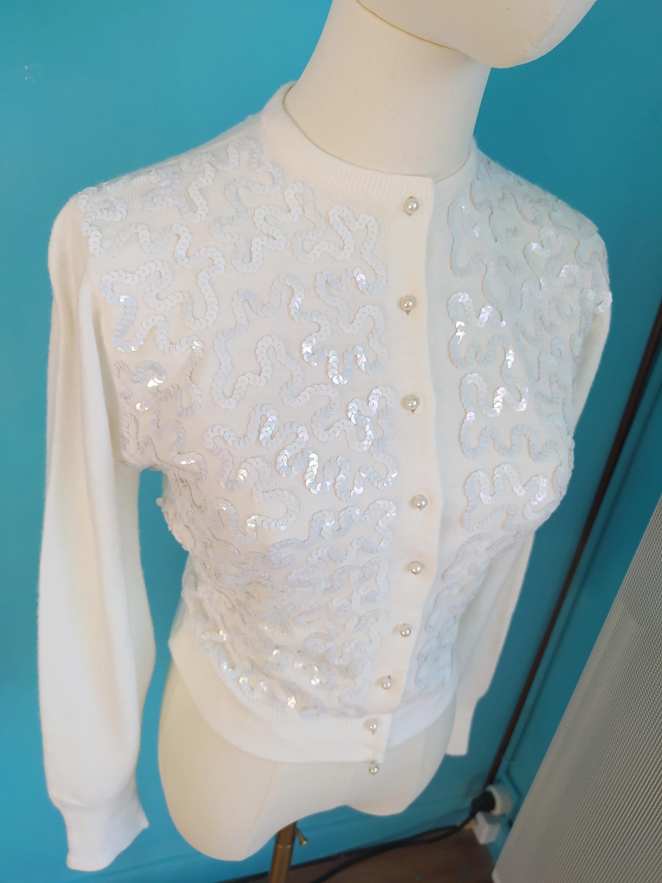 1950s Sizzling Sequined Swirl Sweater / Vintage 50s Ivory Orlon
