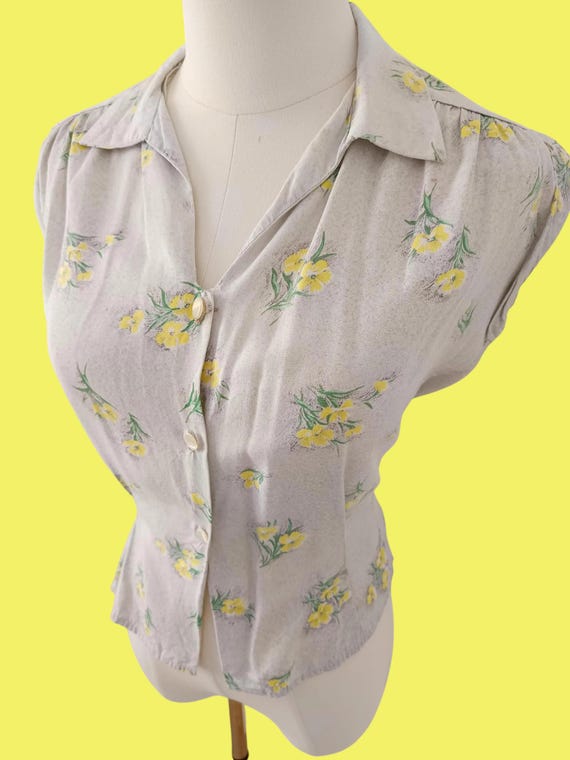1940s Berthie Blooming Blouse/ Vintage 40s Flower Rayon Shirt - Etsy