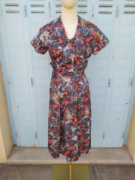 1950s Sophia Sizzling Springtime Dress / Vintage … - image 3