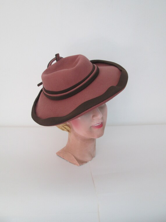 Gorgeous Vintage 1930s 30s Rosewood & Brown Wool F