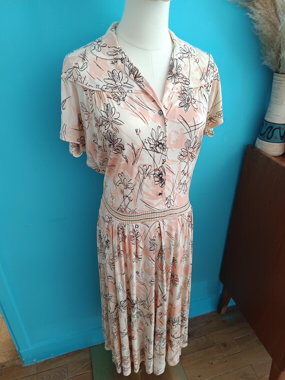 1940s Blooming Bombshell Dress / Vintage 40s Ivor… - image 9