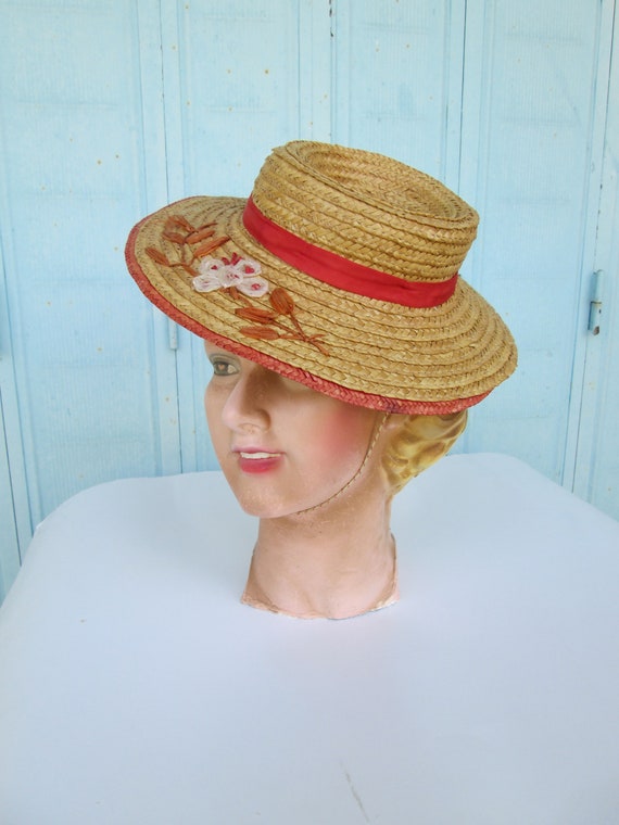 1930s Bernice Beautiful Boater / Vintage 30s French Woven Straw Tilt Sun Women Hat + Gros Grain Ribbon + Flower Embroideries View 2