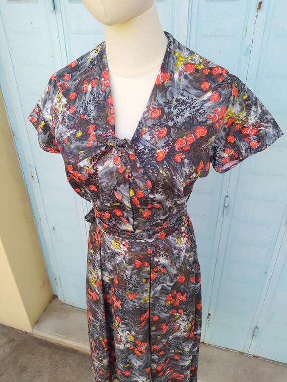 1950s Sophia Sizzling Springtime Dress / Vintage … - image 7