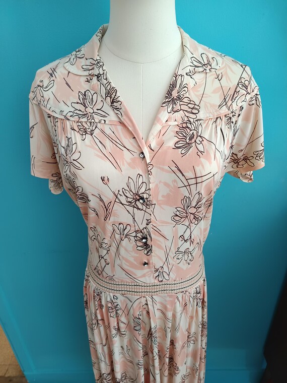 1940s Blooming Bombshell Dress / Vintage 40s Ivor… - image 4