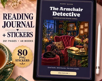 Può includere: Un tablet digitale che mostra un diario di lettura intitolato The Armchair Detective, con l'illustrazione di una stanza accogliente con una poltrona rossa, un gatto nero e un tavolino verde. Il testo include Reading Journal + Stickers, 261 Pages, 48 Books e 80 PNG Stickers.