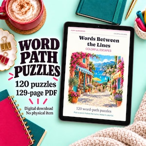 Pode incluir: Um tablet exibe um livro digital intitulado Words Between the Lines Colorful Escapes, com uma ilustração de uma cidade costeira. O texto inclui 120 word-path puzzles e 129-page PDF. Rodeado por cadernos, canetas e uma caneca.
