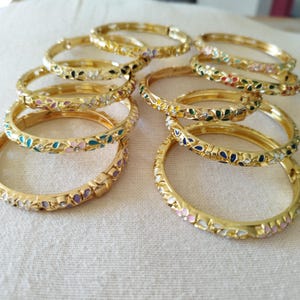 Bracciale thailandese in oro – Bracciale da donna colorato – 12 colori con motivi floreali – Gioielli alla moda