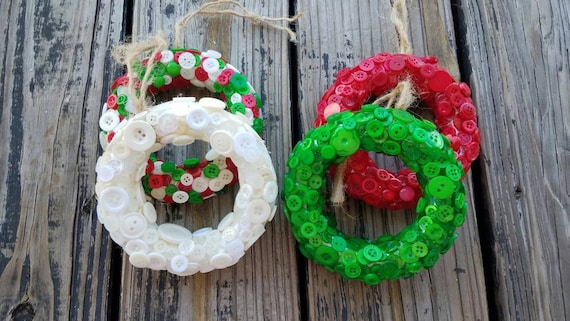 Christmas Ornaments, Holiday Ornaments, Button Wreath Ornaments, Set Of 4 Christmas Tree Ornaments