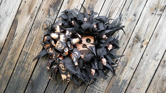 Ready To Ship, Halloween Wreath, Copper and Black Skull Wreath, Skull Wreath