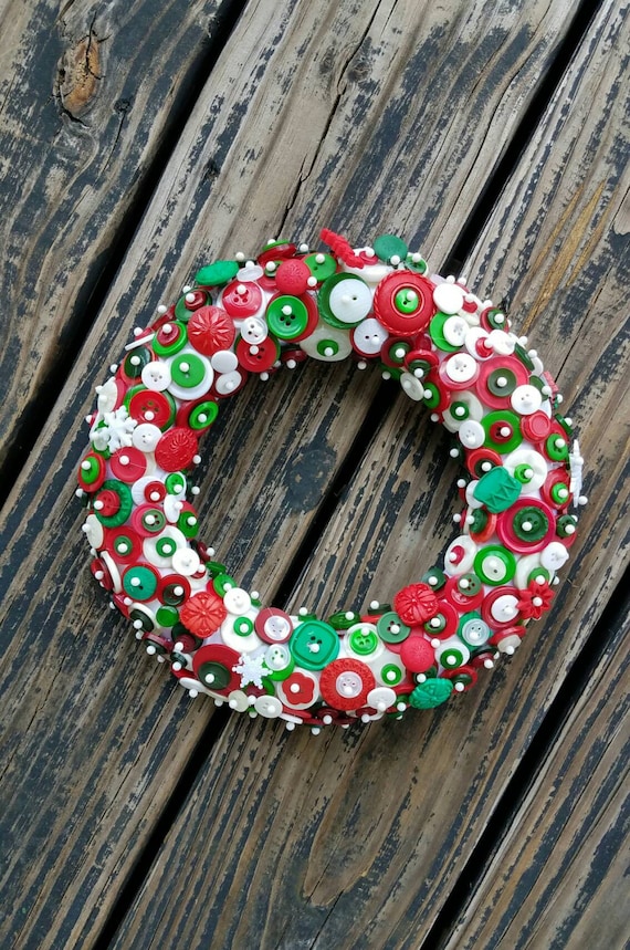 Button Wreath, Holiday Button Wreath, Christmas Button Wreath, Holiday Wreath, Christmas Wreath