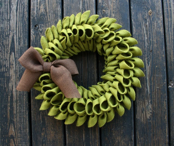Burlap Wreath, Green Avocado Burlap Wreath