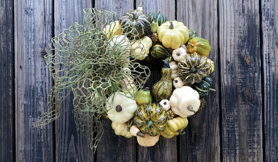 Fall Thanksgiving Wreath with Artificial Pumpkins and Gourds