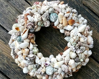 Seashell Wreath: Coastal Decor