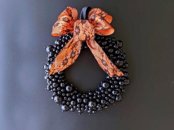 Halloween Wreath, Christmas Wreath, Gothic Pearl Wreath, Black Pearl Wreath