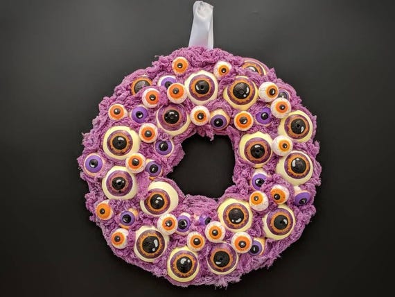 Halloween Wreath, Eyeball Wreath, Hand-Painted Eyeball Wreath