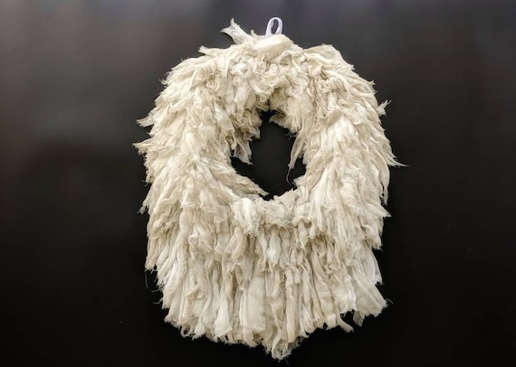 Wreath, Halloween Wreath, Gauze Wreath, Mummy Wreath, Gossamer Aged Gauze Wreath
