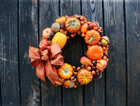 Thanksgiving Wreath, Pumpkin and Acorn Wreath, Fall Wreath, Halloween Wreath, Autumn Wreath, Orange and Gold Pumpkin Wreath