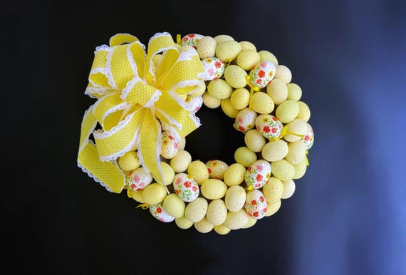 Ready to Ship Easter Wreath, Easter Egg Wreath, Egg Wreath, Yellow Speckled Egg Wreath