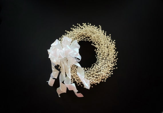 READY TO SHIP, Pearlized Berry Wreath, Berry Wreath, Wedding Wreath, Holiday Wreath, Christmas Wreath