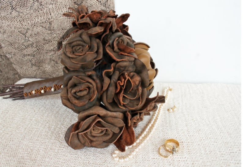 BOUQUET LEATHER BOOT