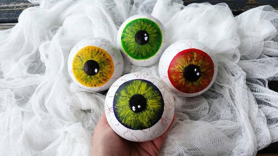 Halloween Vase Filler, Eyeballs, Paper Mache Eyeballs, Halloween Prop